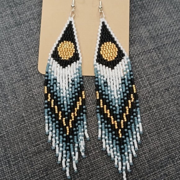 Handmade indigenous beadwork - fringe earrings - Picture 1 of 1